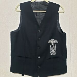 Meztizos Black Vest with White Embroidery..size:S
